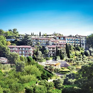 4* Aparthotel Madrigale