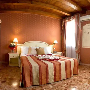 3* Hotel Conterie